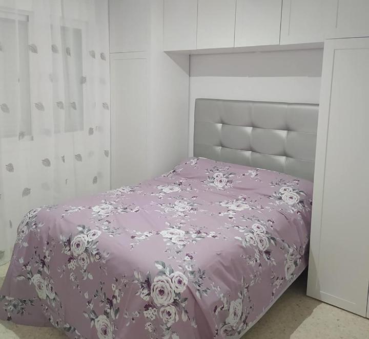 La Casa De Gonzalez Homestay *